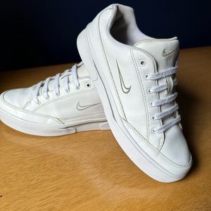 Retro Nike GTS Sneakers
